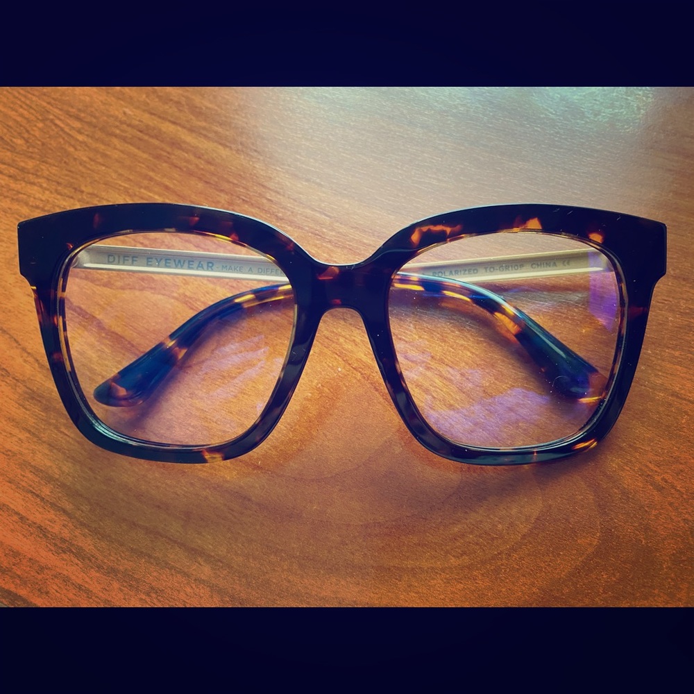 DIFF Eyewear